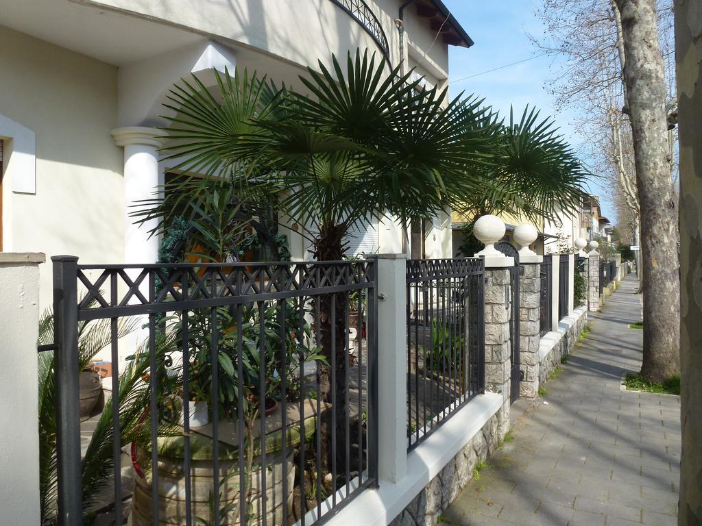 Appartamenti Villa Tonni Gabicce Mare Phòng bức ảnh
